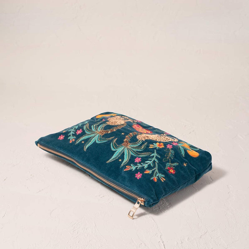 Elizabeth Scarlett Tropical Jaguar Everyday pouch