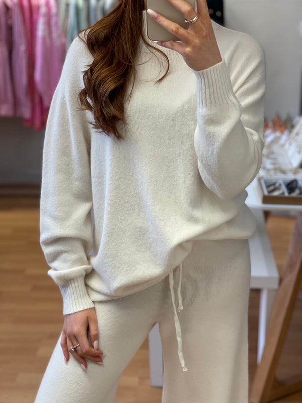 Erika long knit jumper-cream