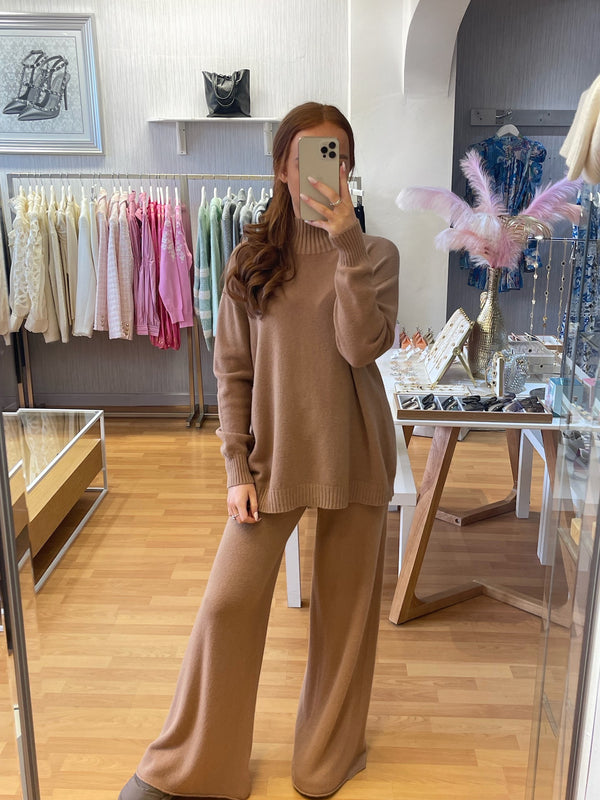 Erika Knit trousers- camel