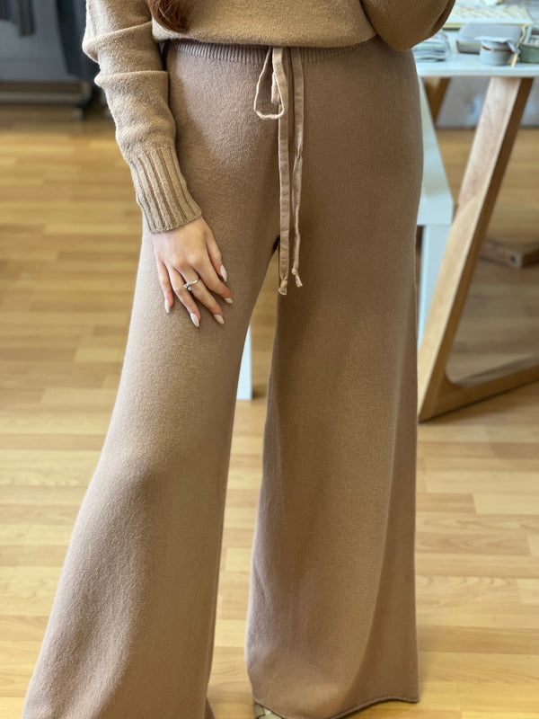 Italian Knit Trousers - Camel