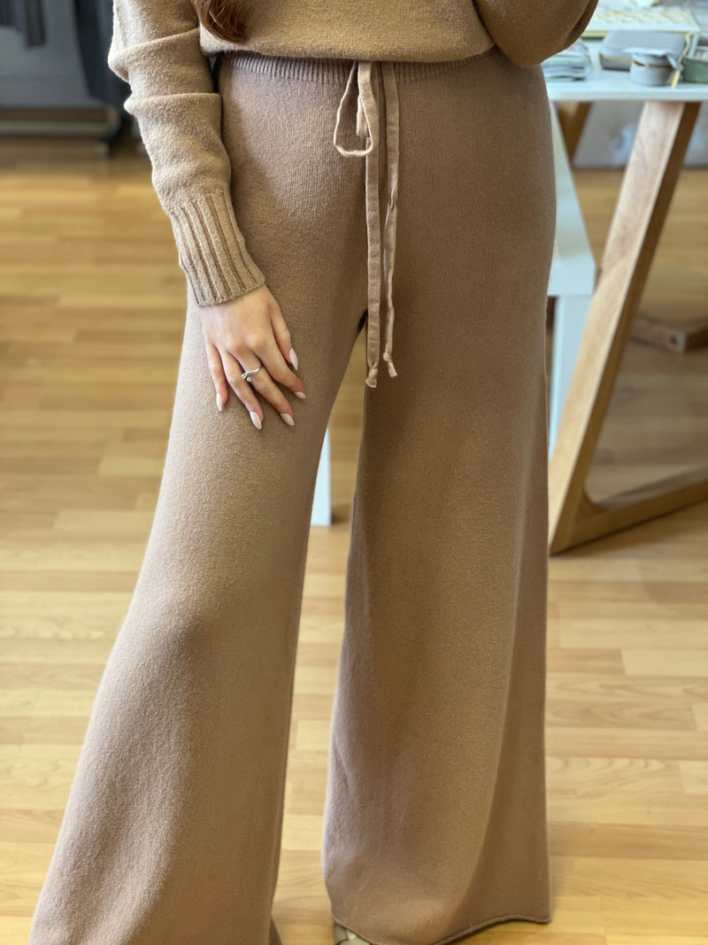 Italian Knit Trousers - Camel