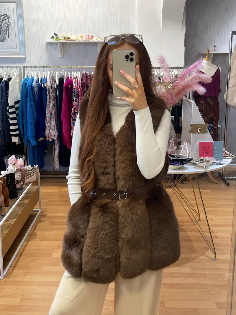 Alex Max Faux Fur Gilet- chocolate